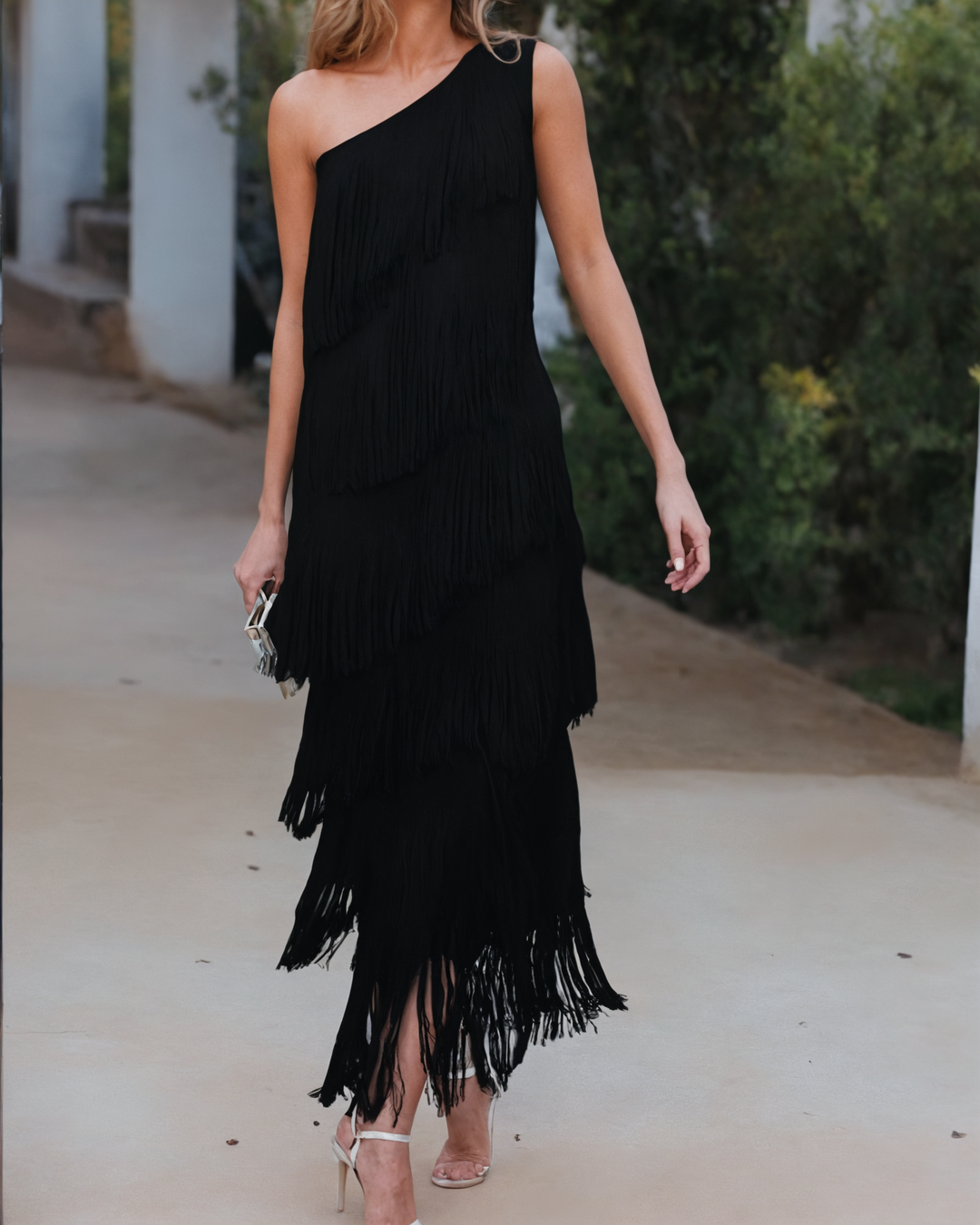 Neomi | Elegantes schulterfreies Kleid